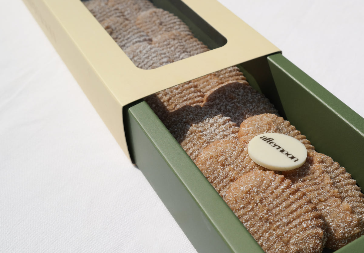 Original Biscuit Box